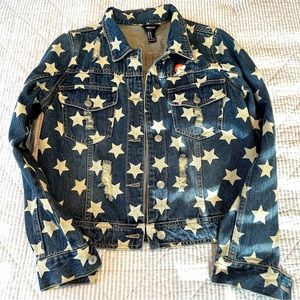 Forever21 Distressed Stars Jean Jacket Size M